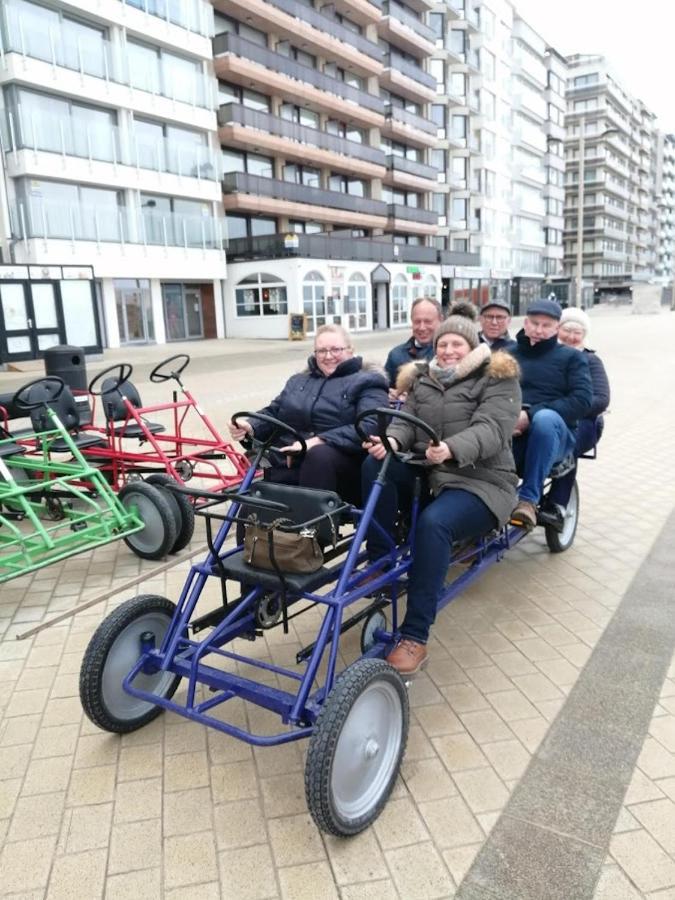 Lovely N° 9 Op Ieder Moment Een Prachtig Zeezicht & Zwembad Middelkerke Eksteriør billede